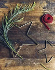 Brass Wire Star Fog Linen