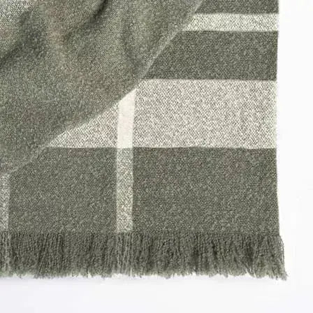 Grange Throw Warwick