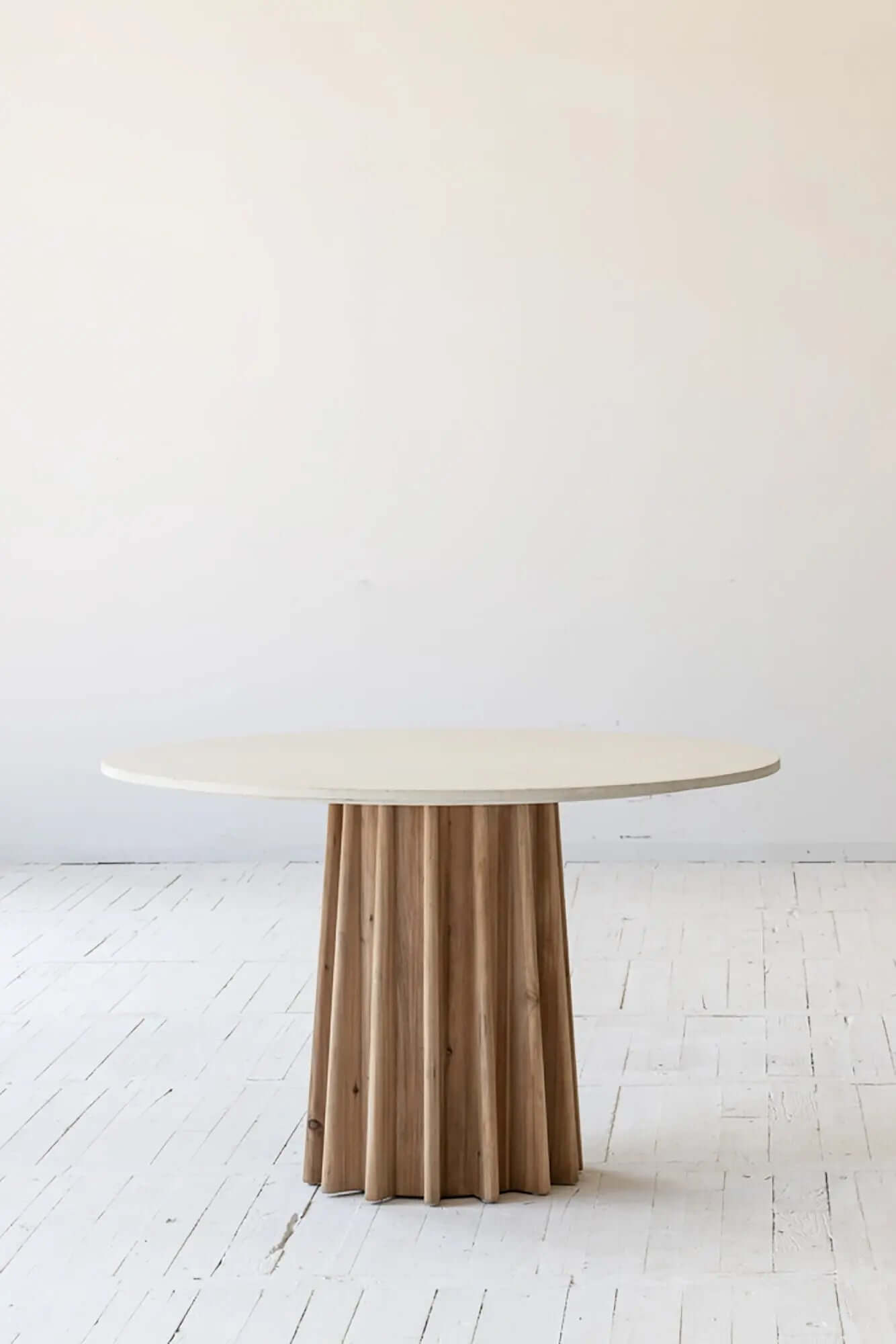 Jones Gathered Round Dining Table Off-White/Natural May Time