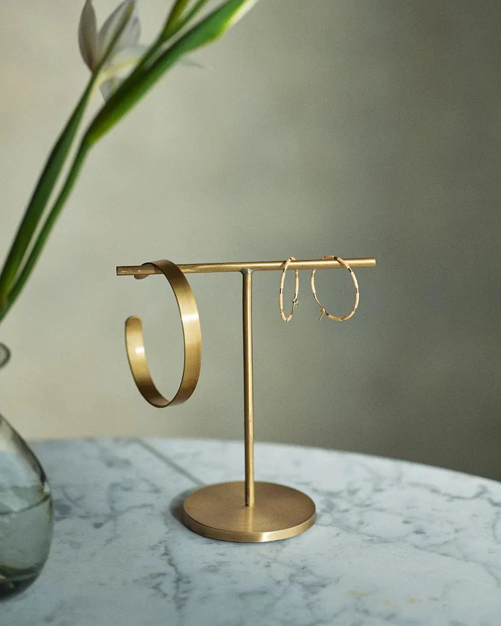 Brass Accessory Stand Fog Linen