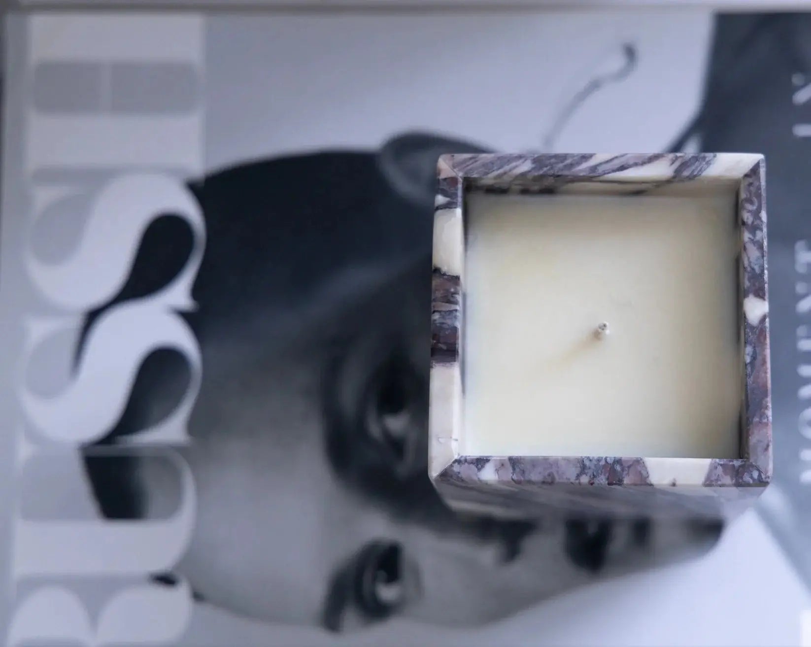 Dawn Candle | Calacatta Violet | Vanilla Cuban Tobacco Otis Homewares