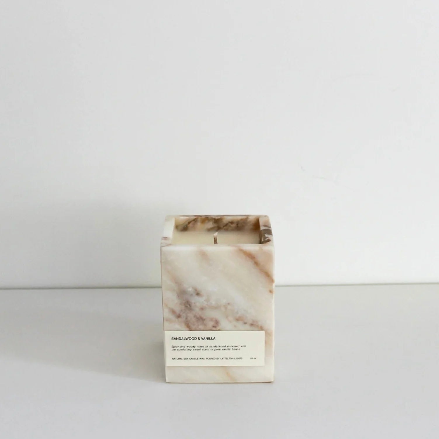 Dawn Candle | Gold - Sandalwood &amp; Vanilla