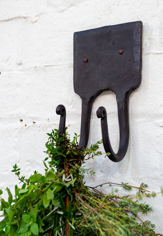 Forged Heavy Duty Iron Double Wall Hook