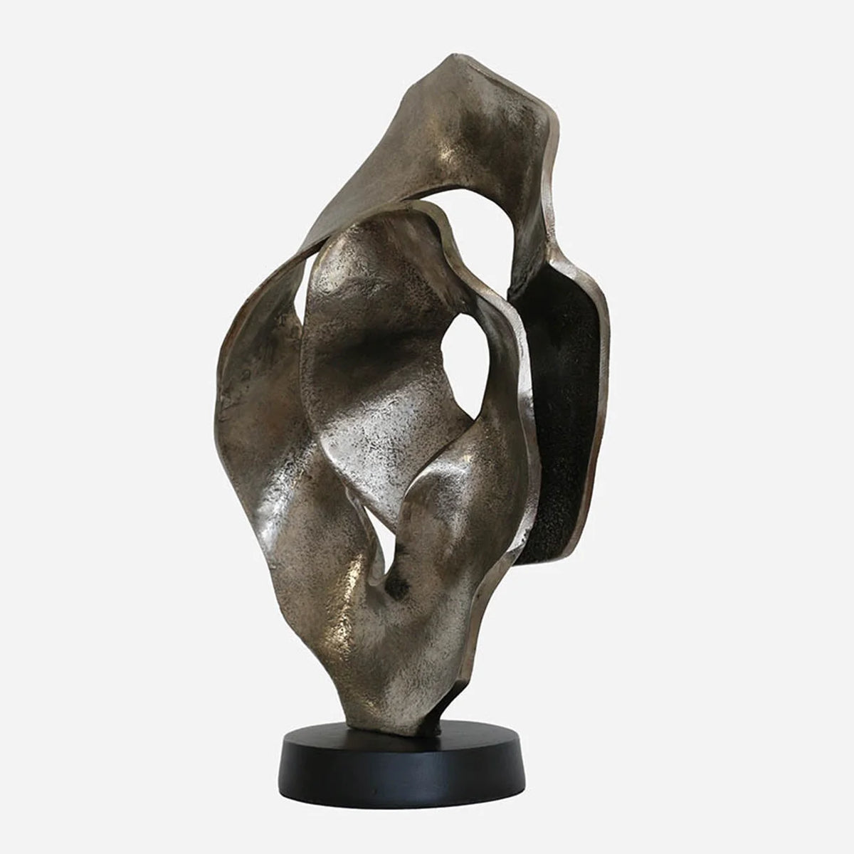 Scalloped Sculpture on Matt Black Stand