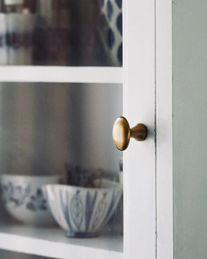 Oval Brass Knob