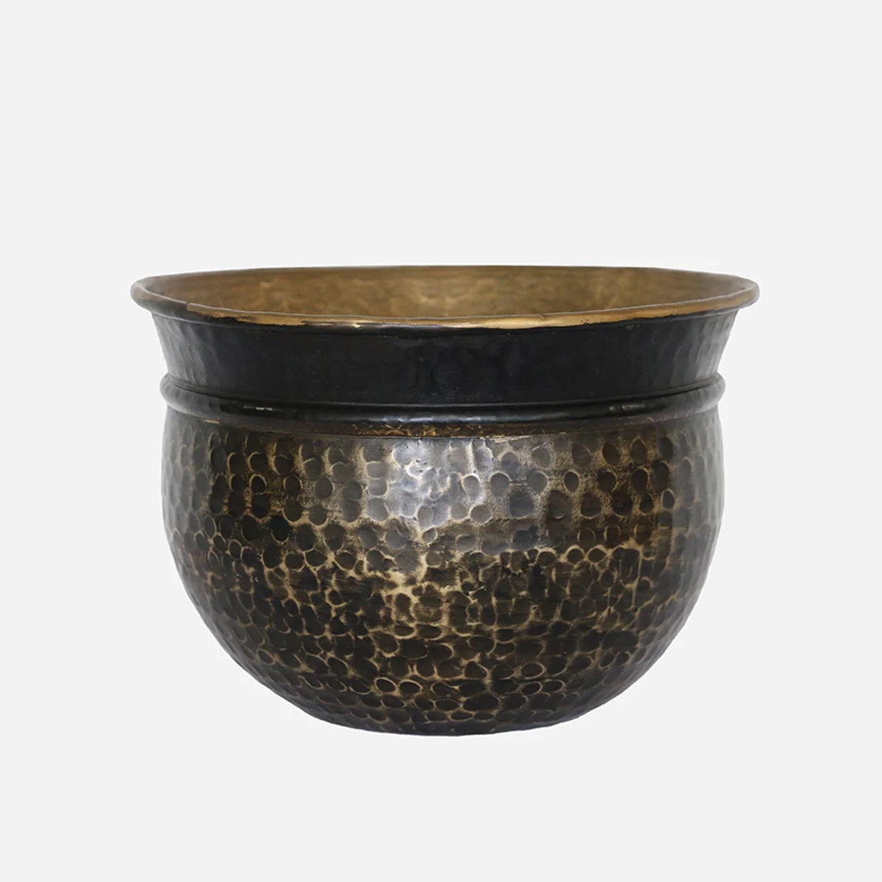 Nile Urns