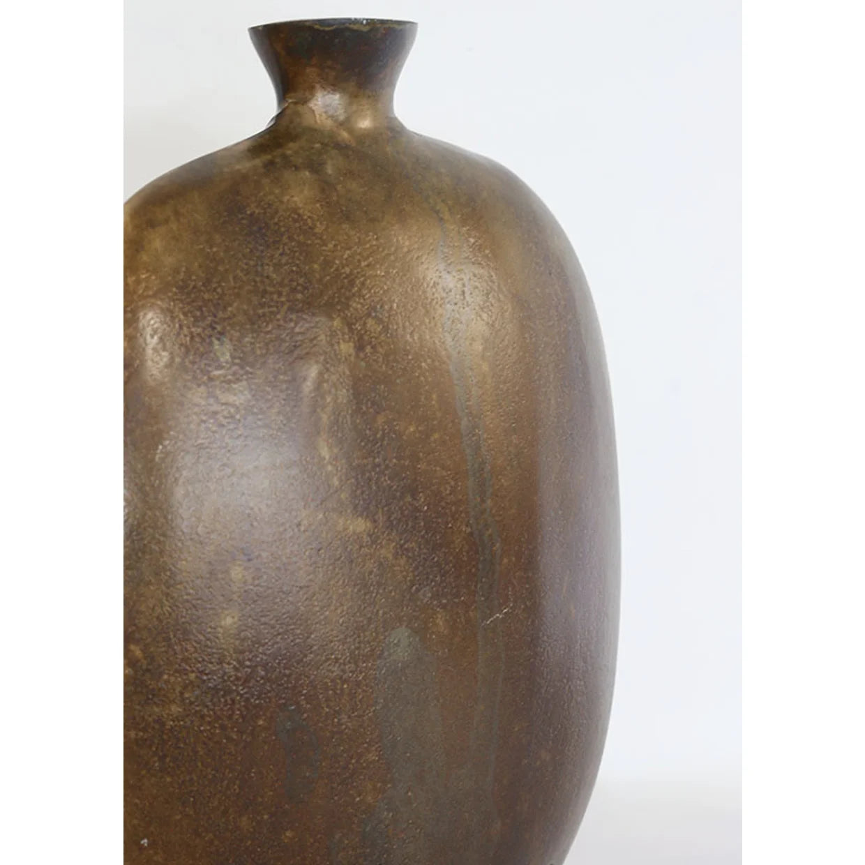 Casablanca Med Urn Vase | Reactive Brass Finish